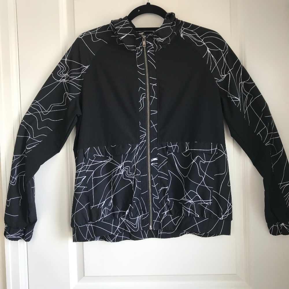Fabletics Zip-Up Graphic Print Jacket Activewear
